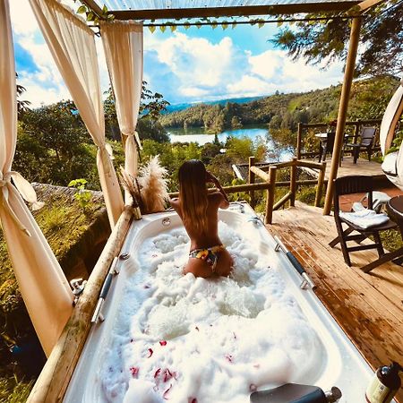 Levit Glamping - Hotel Guatape Penol (Adults Only) Ngoại thất bức ảnh