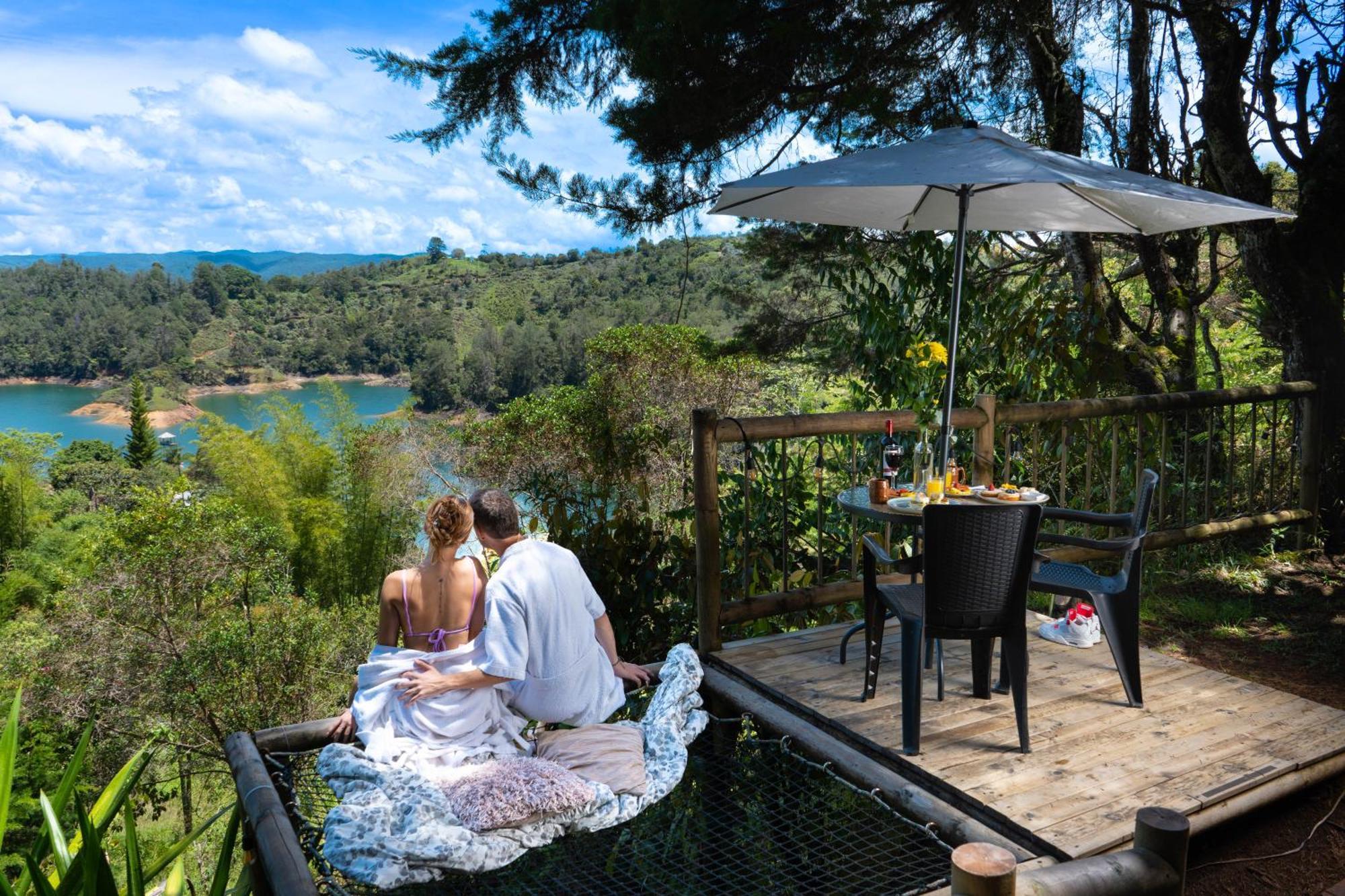 Levit Glamping - Hotel Guatape Penol (Adults Only) Ngoại thất bức ảnh
