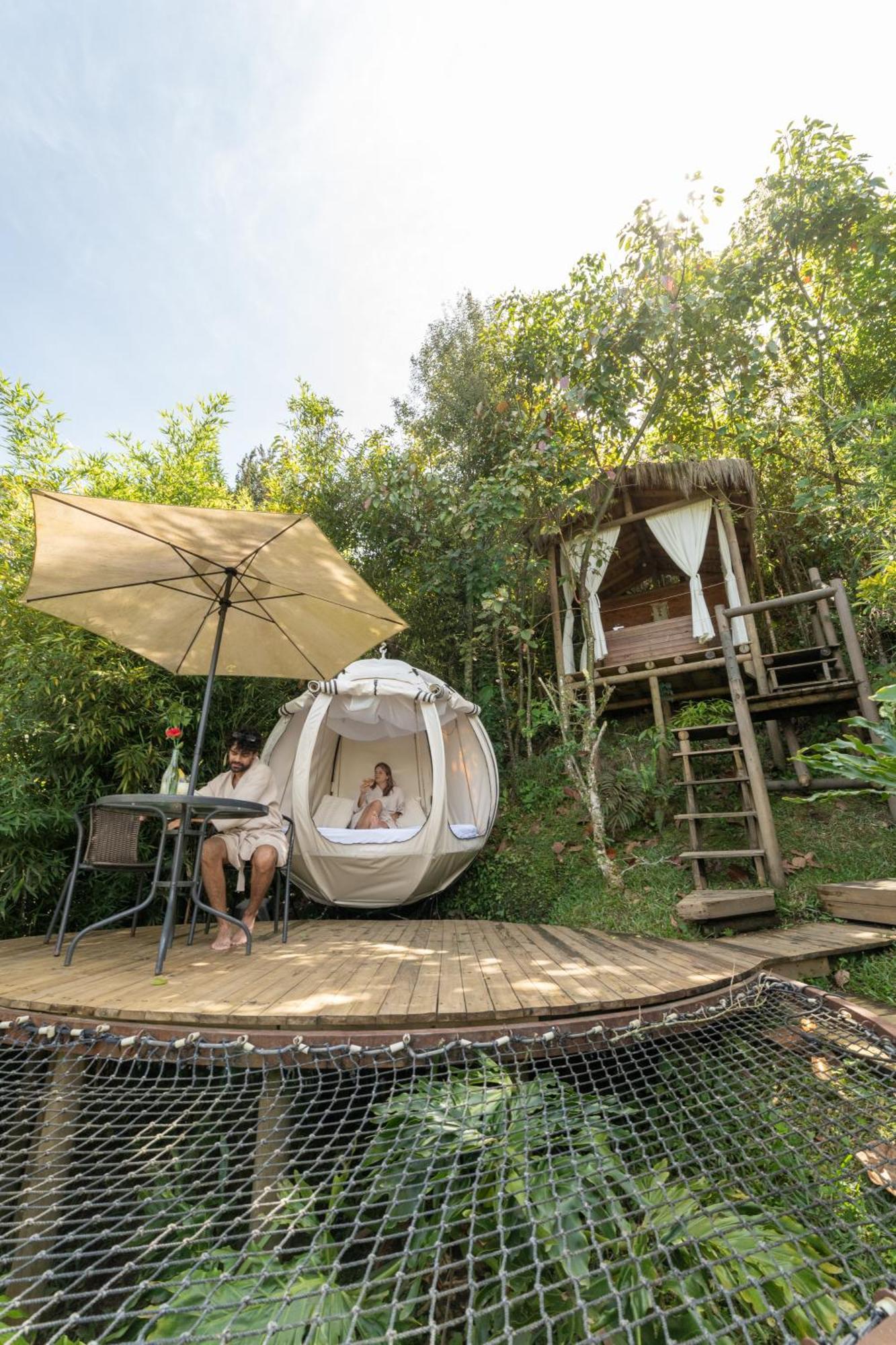 Levit Glamping - Hotel Guatape Penol (Adults Only) Ngoại thất bức ảnh