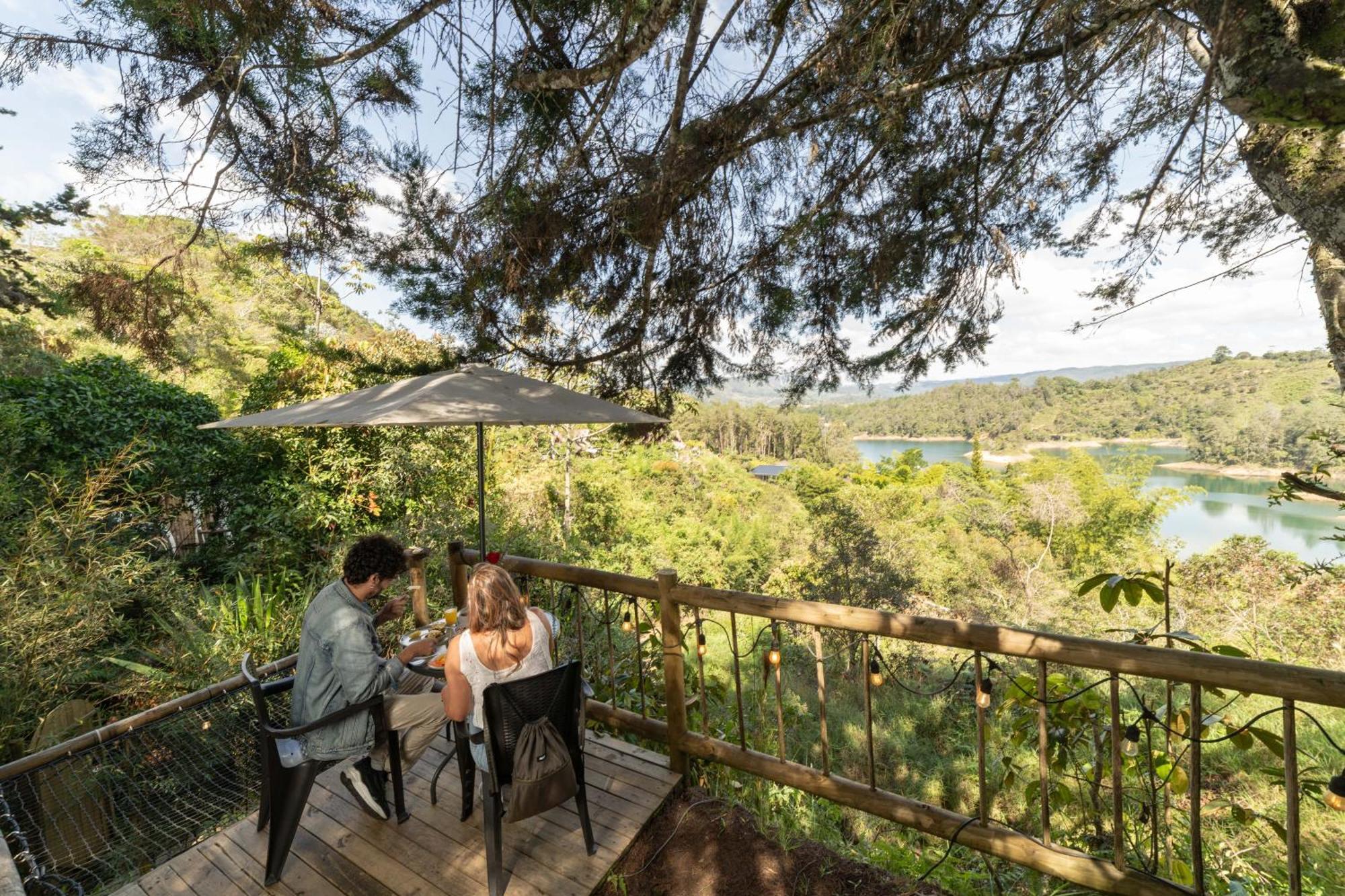 Levit Glamping - Hotel Guatape Penol (Adults Only) Ngoại thất bức ảnh